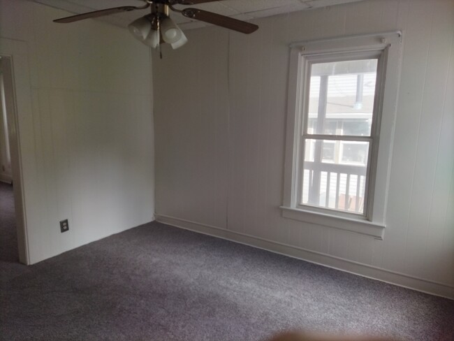 Dining room/office - 224 East St