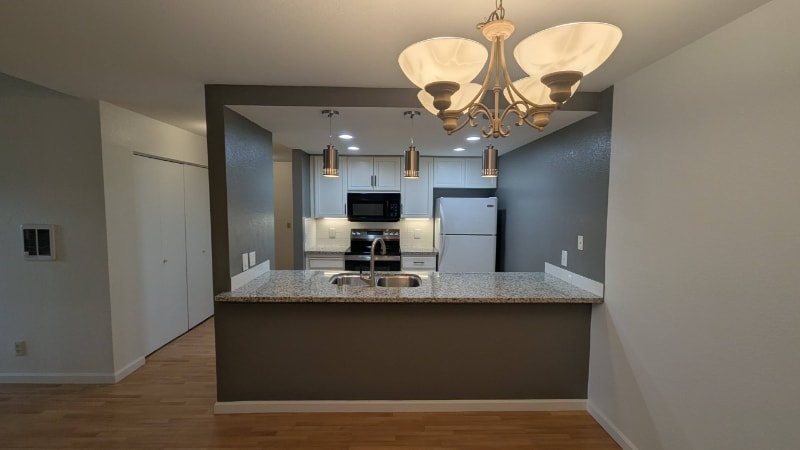 Photo - 39993 Fremont Blvd (Fremont, CA)