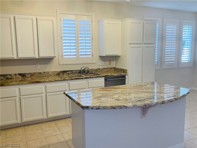 Foto del edificio - 2264 Alanhurst Dr