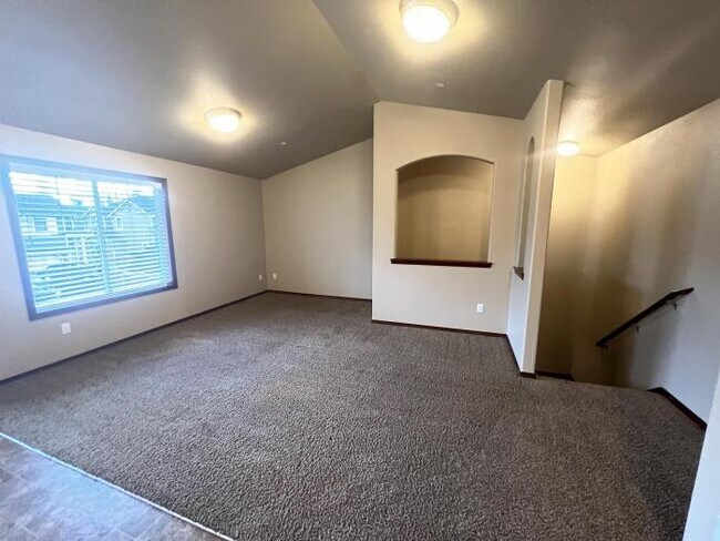 Building Photo - 2 bedroom in Marysville WA 98271