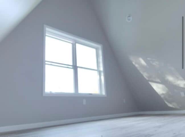 Building Photo - 452 Lake Catalpa Rd