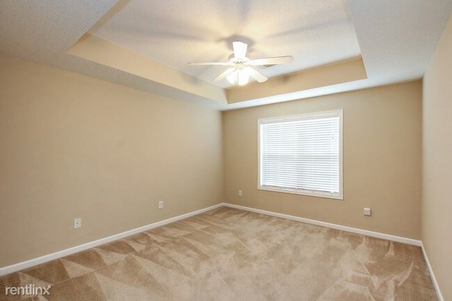 Building Photo - 2 br, 2.5 bath House - 76 Eagle Glen Dr