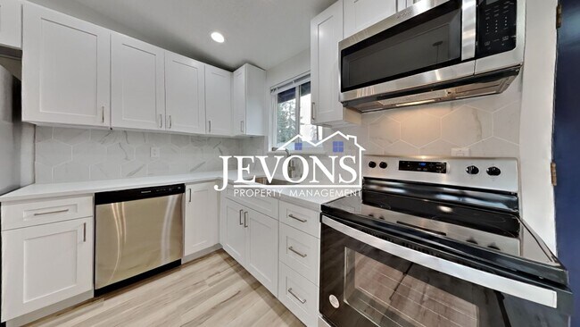 Foto del edificio - 6114 N 49th St