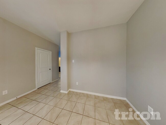 Building Photo - 957 Newby Ln