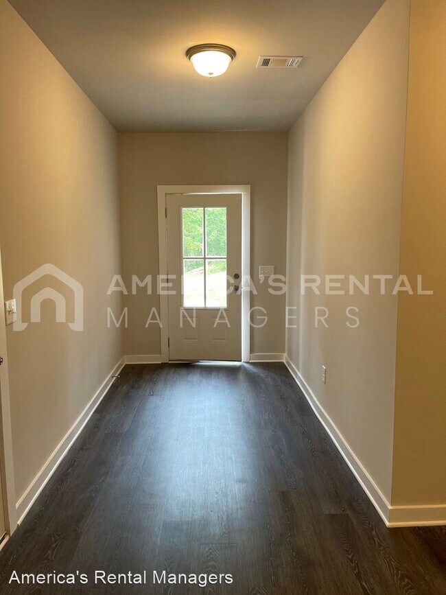 Foto del edificio - 3 br, 2 bath House - 11002 Woodland Drive