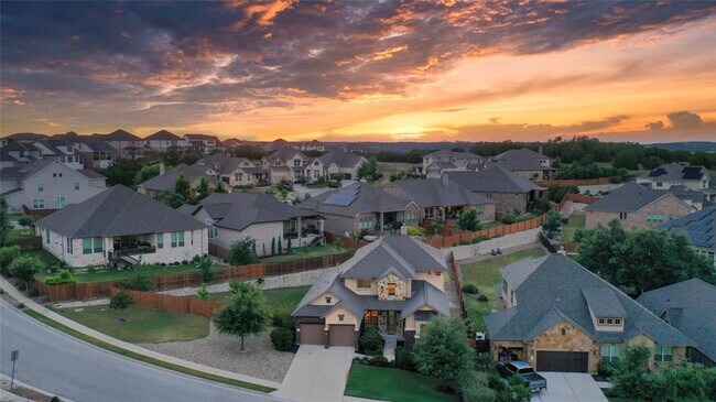 Building Photo - 6208 Empresa Dr