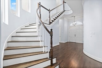 Building Photo - 4626 Braeburn Dr