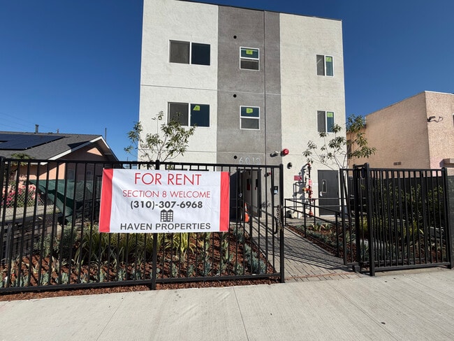 Front - 6012 10th Ave