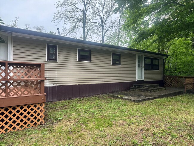 Building Photo - 210 Old Hopewell Rd