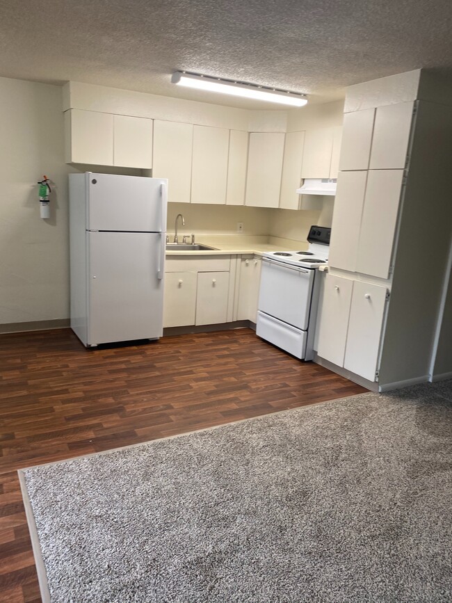 Foto del edificio - Hillcrest Apartments