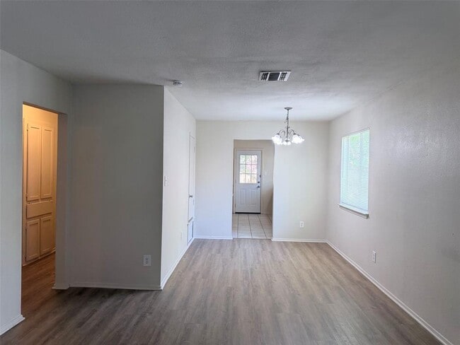 Foto del edificio - 410 Linden St