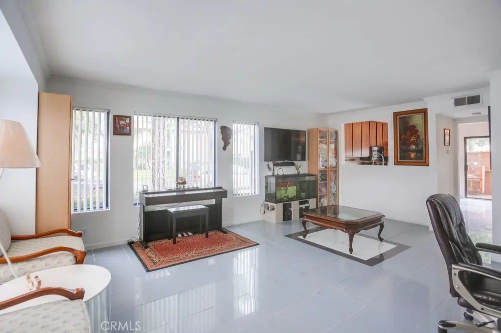 Foto principal - Anaheim, CA