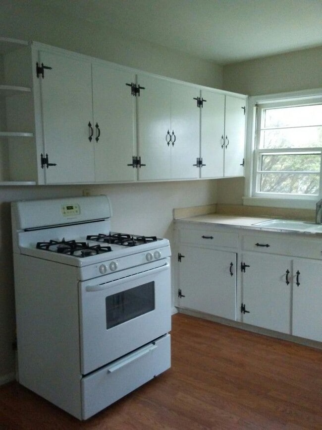Building Photo - Apartment in Downtown Lexington