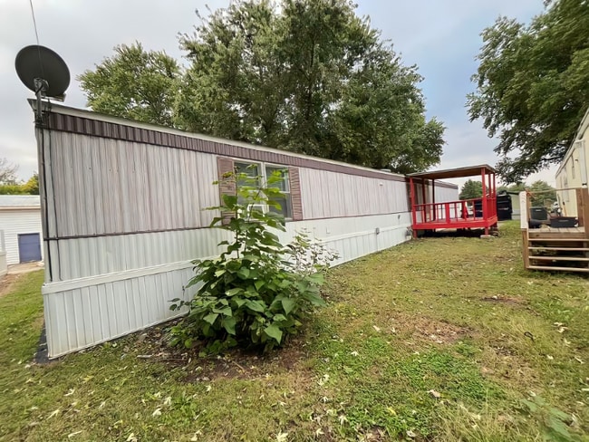 Building Photo - 777 E Yerby St