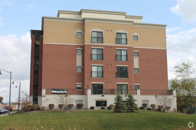 Foto del edificio - HIGHPOINT Countryside Residences