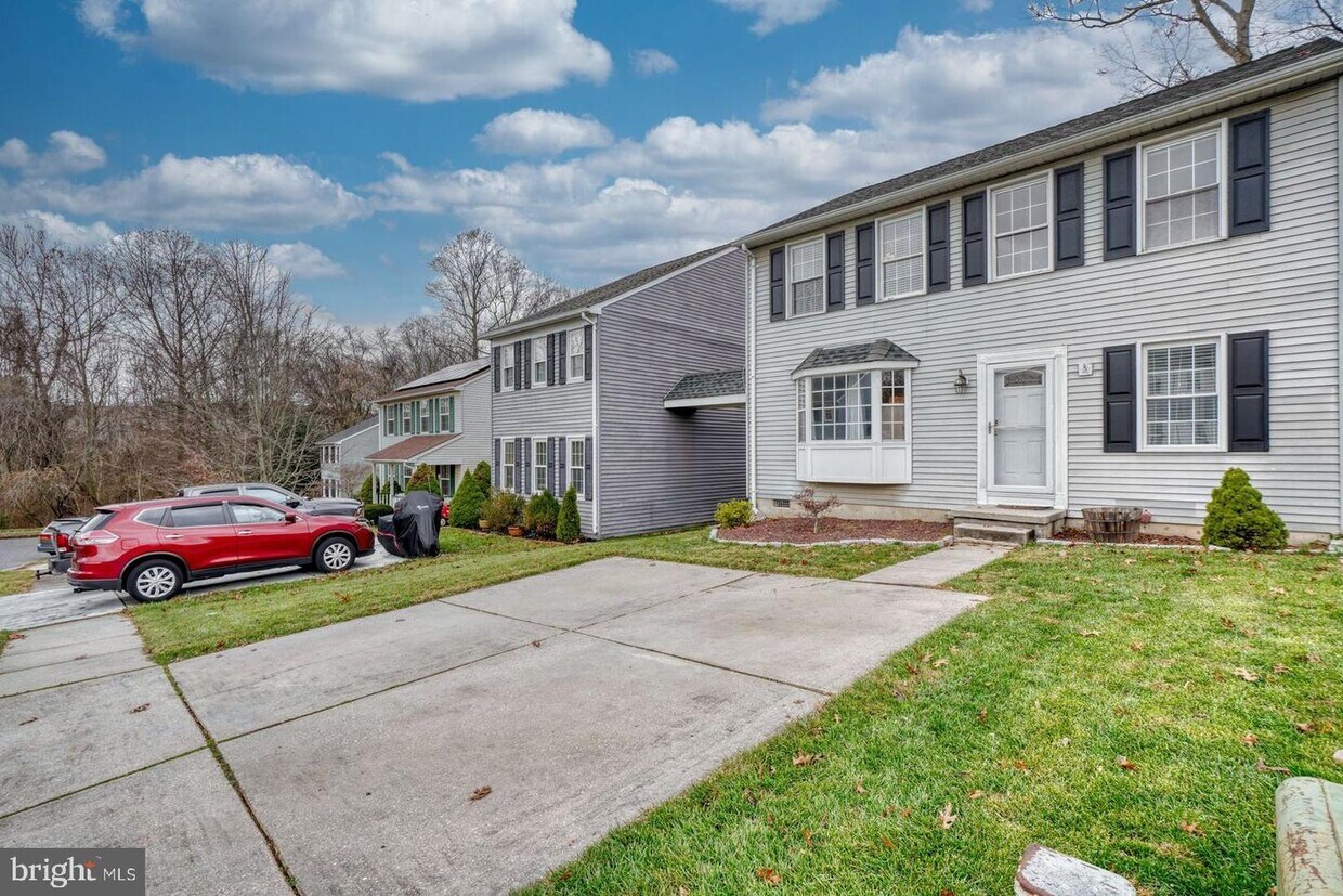 6 Menteith Ct, Nottingham, MD 21236 House Rental in Nottingham, MD