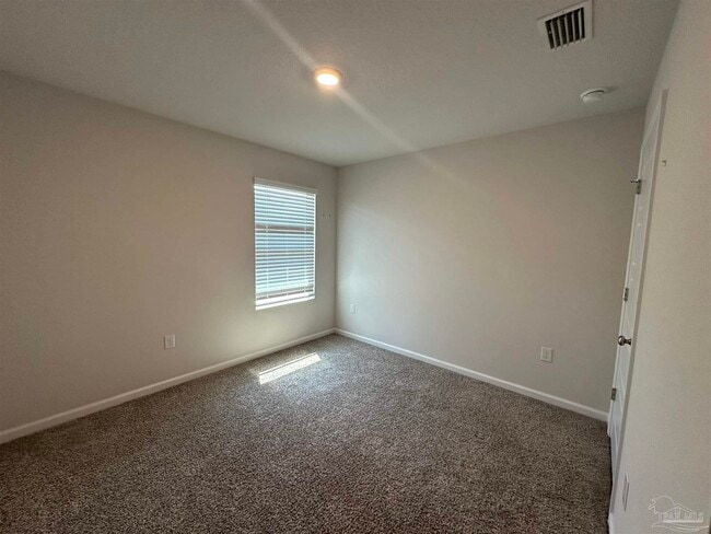 Building Photo - 5911 Laurel Oak Dr