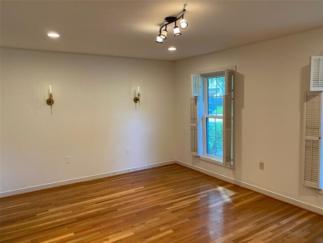 Building Photo - 3615 Elmridge St