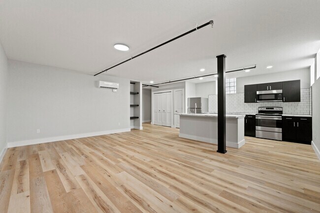 Cocina + Sala de estar - 435 Ann St