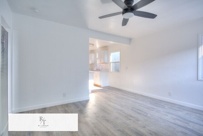 Foto del edificio - Adorable 1 Bed / 1 Bath Remodeled Home in ...