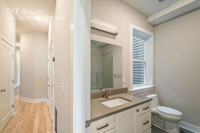 Foto del edificio - 1946 N 6th St