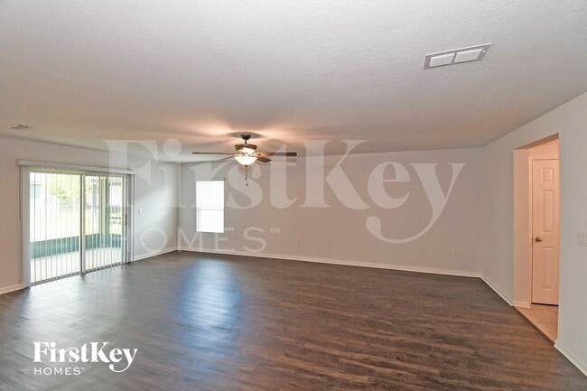 Building Photo - 2016 Edmund Randolph Ct