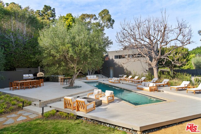 Foto del edificio - 28936 Cliffside Dr