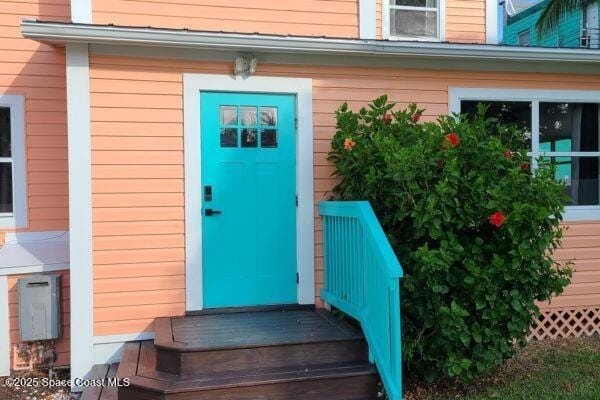 Primary Photo - 693 Law St