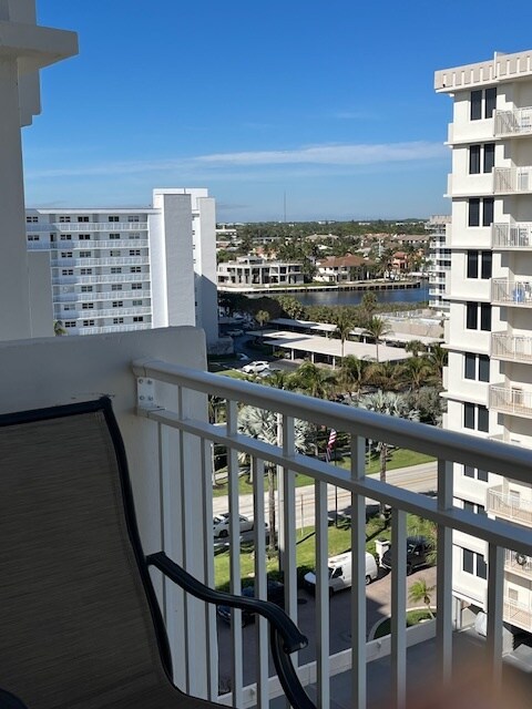 Building Photo - 3301 S Ocean Blvd