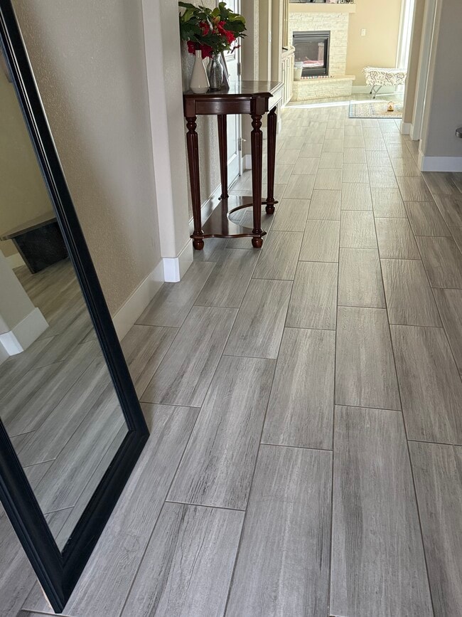 Building Photo - 2241 Mia Loop