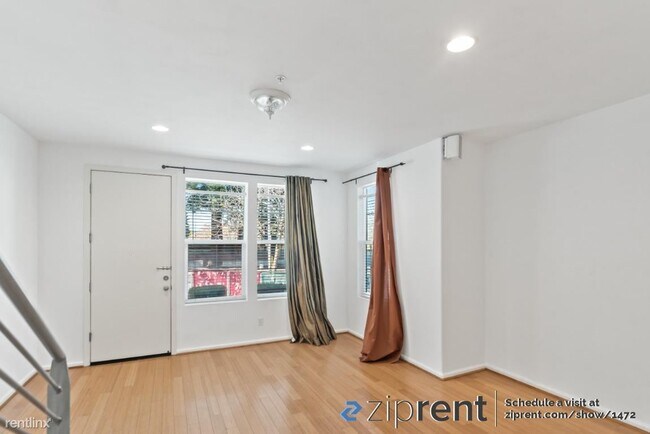 Foto del edificio - 3 br, 3.5 bath Townhome - 468 Marina Way, ...