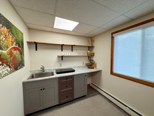 Foto del edificio - 507 E Main St