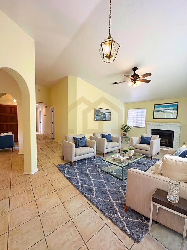 Foto principal - 4226 Woodmere Rd