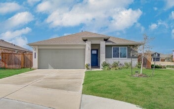 Building Photo - 10602 Great Basin Dr