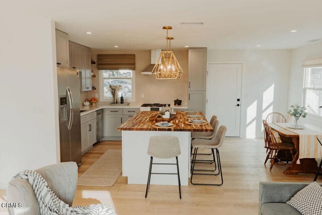 Foto del edificio - 2139 Sunridge Dr