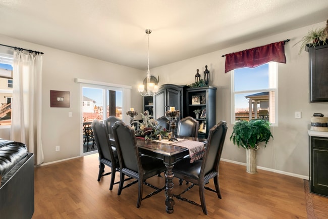 Foto del edificio - 6782 Grainery Rd