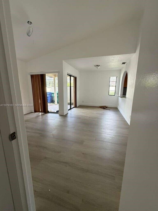 Building Photo - 17298 NW 60th Ct