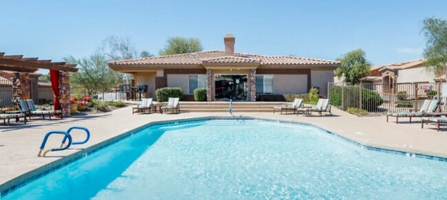Foto del edificio - 13700 N Fountain Hills Blvd