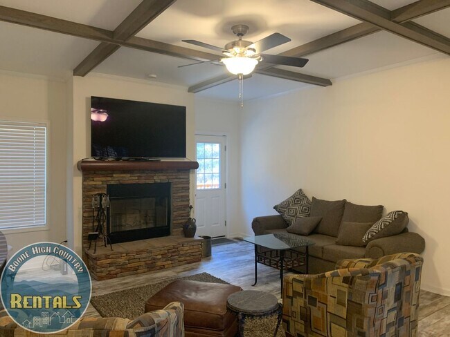 Foto del edificio - Modern Home Near New Market Center and Downtown Boone