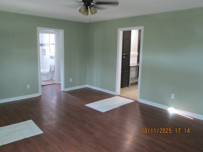 living room - 700 Sunset Ter