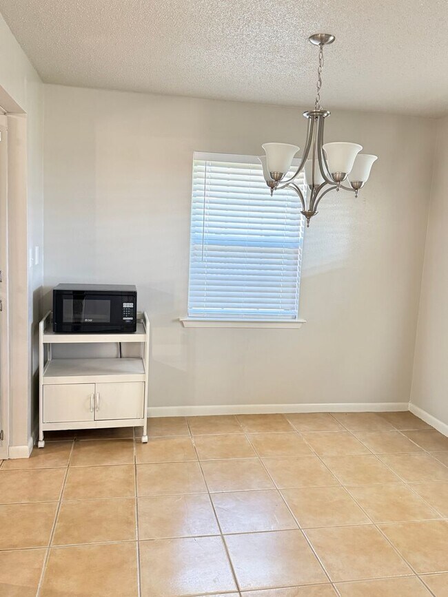 Foto del edificio - Classic Celina Charm with Vintage Comfort ...