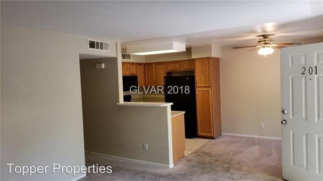 Building Photo - 3066 Tarpon
