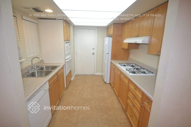 Foto del edificio - 4035 Grasmere Ave