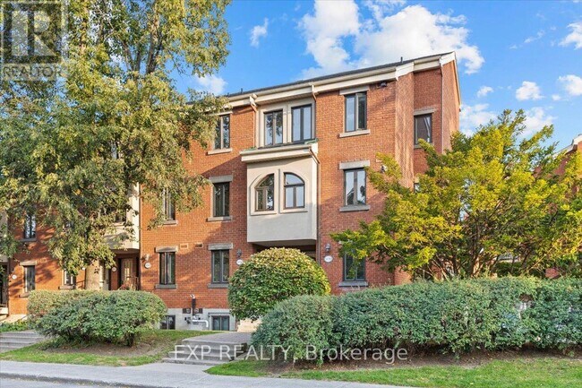 Photo du bâtiment - 1132 Blasdell Ave