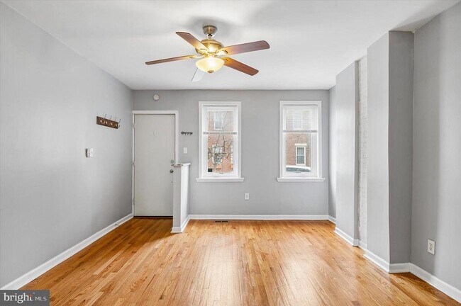 Foto del edificio - 2042 E Huntingdon St