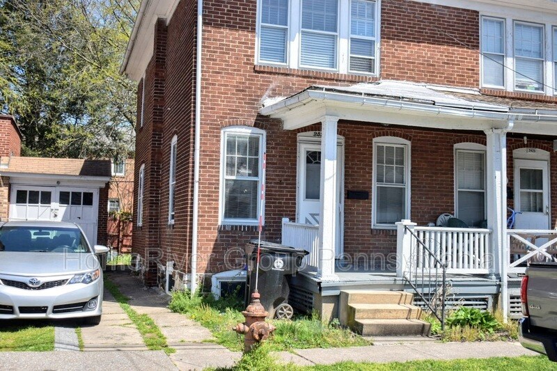 2427 Penn St, Harrisburg, PA 17110 House Rental in Harrisburg, PA