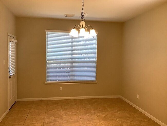 Building Photo - 11430 Alcott Dr