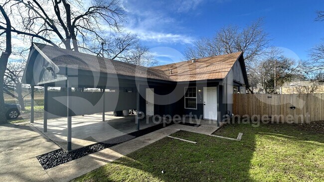 Foto del edificio - 6038 Calloway Ct