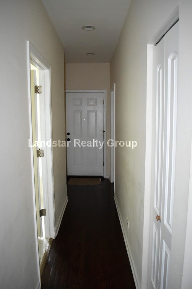 Foto del edificio - 3131 N Western Ave