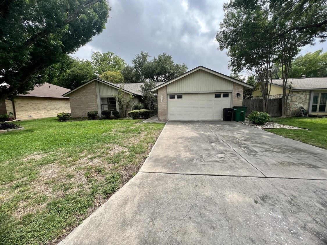 3550 Forest Glade St, San Antonio, TX 78247 House for Rent in San